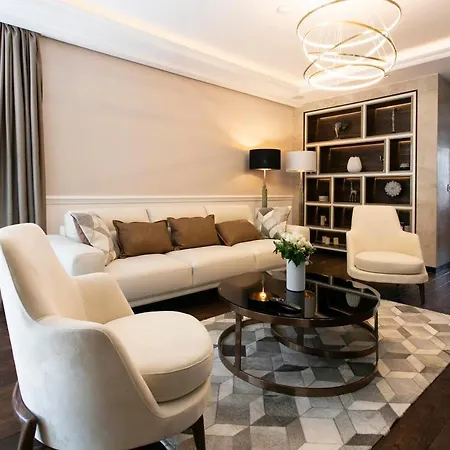 Apartment A True Touch Of Luxury Belgrade